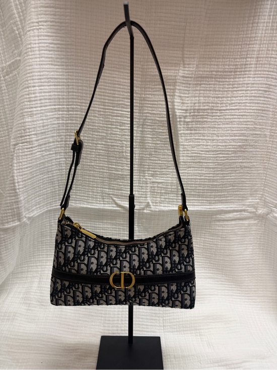 Handbags - Navy and Cream Small Shoulder Bag